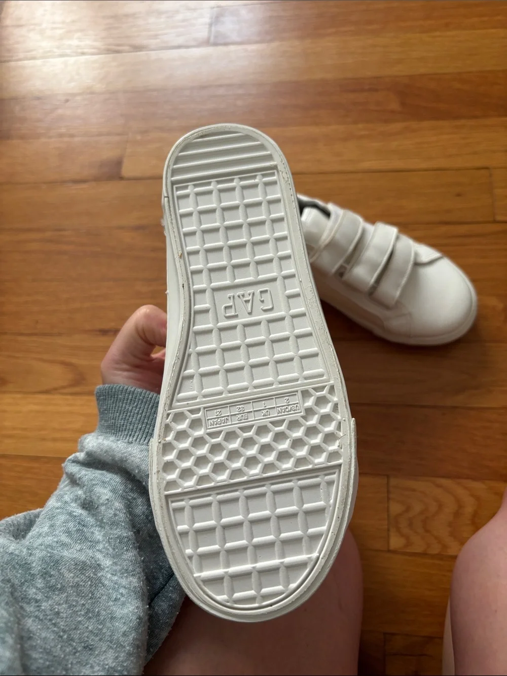 NWT GAP White Kids Velcro Perforated Sneakers